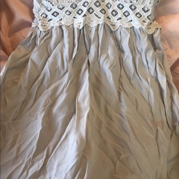 LACE TOP DRESS - Picture 3 of 3